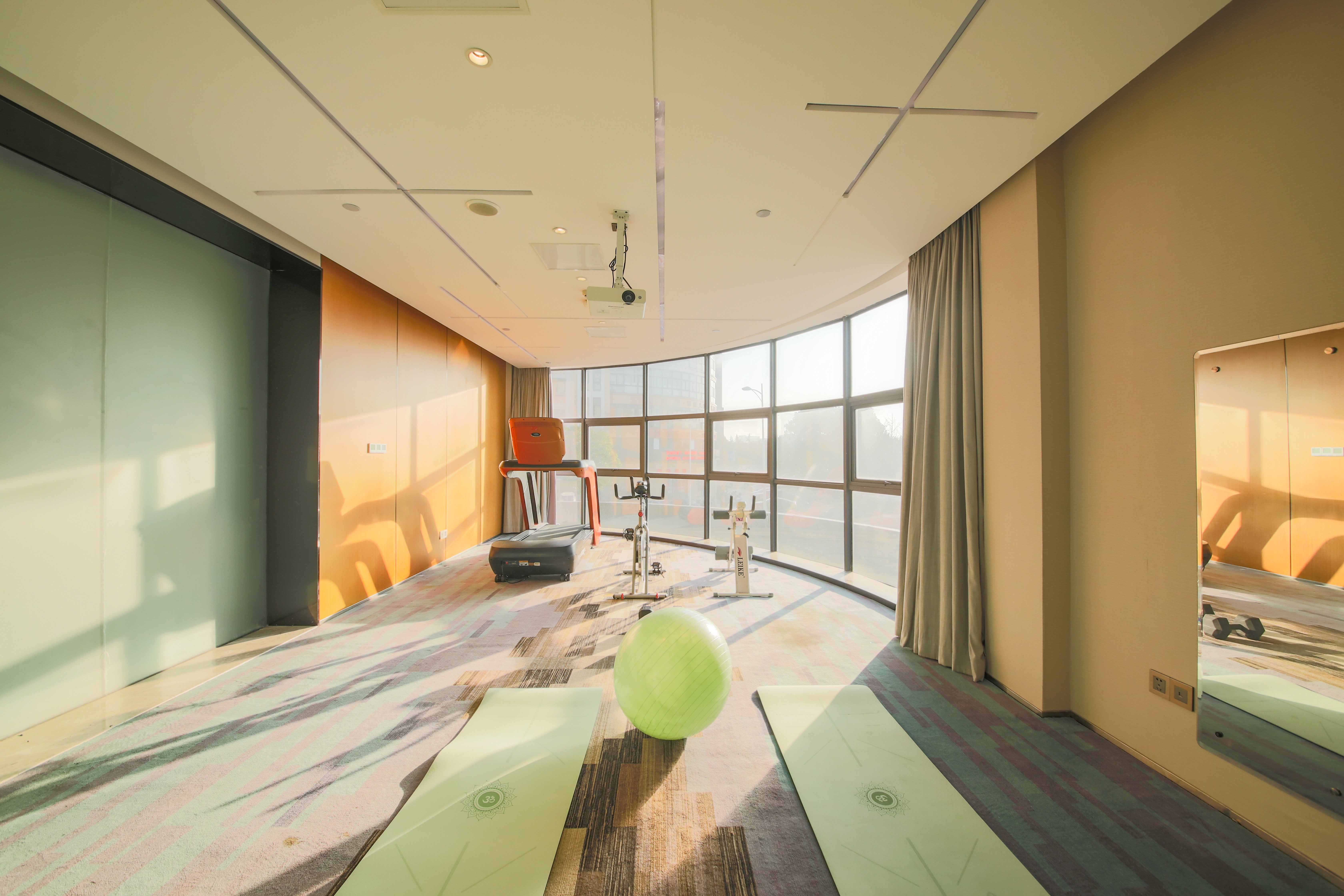 holiday inn express shaoxing paojiang an ihg hotel