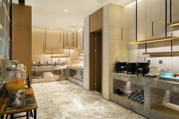 holiday inn express shaoxing paojiang an ihg hotel