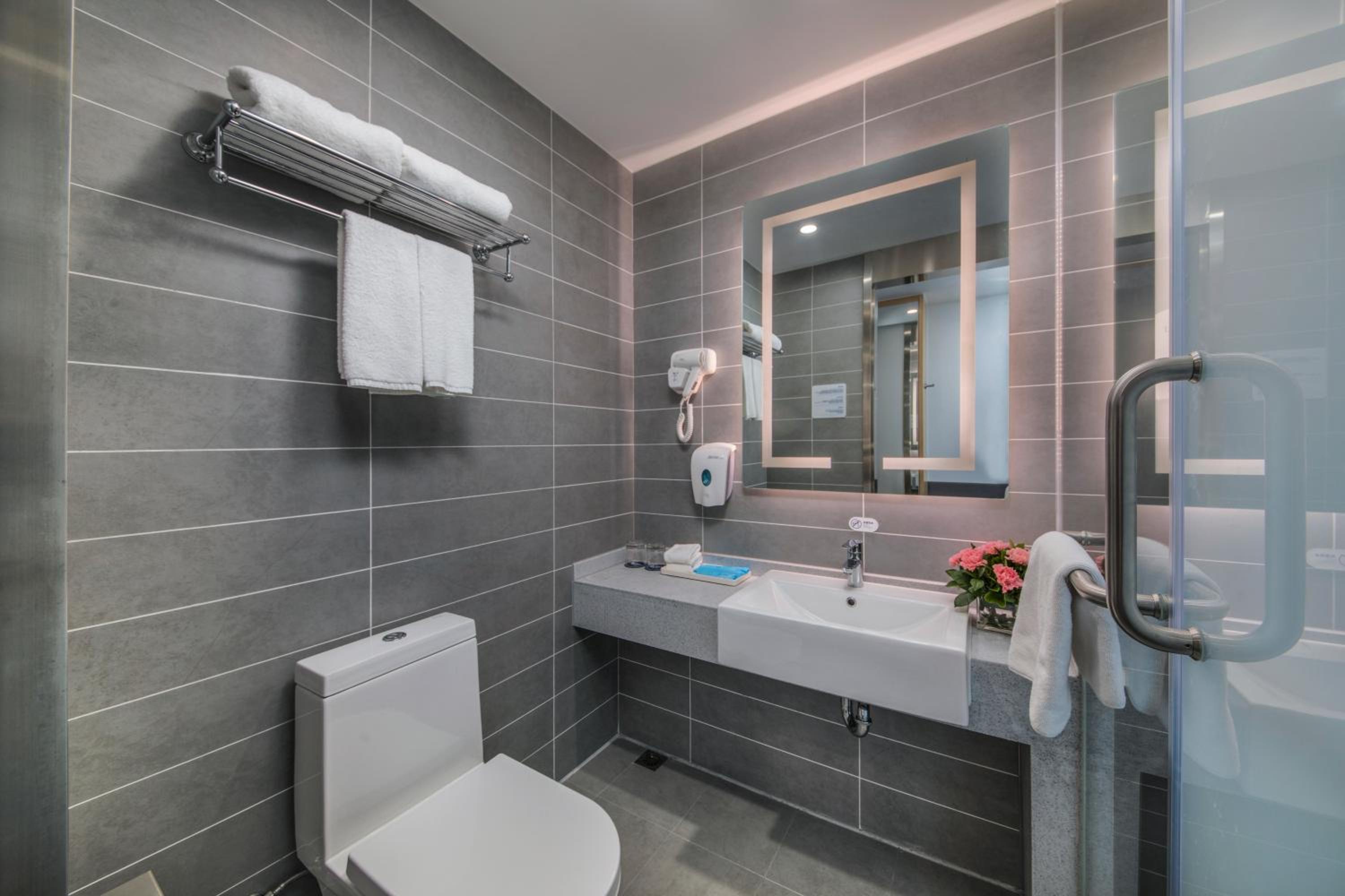 holiday inn express yantai yeda an ihg hotel
