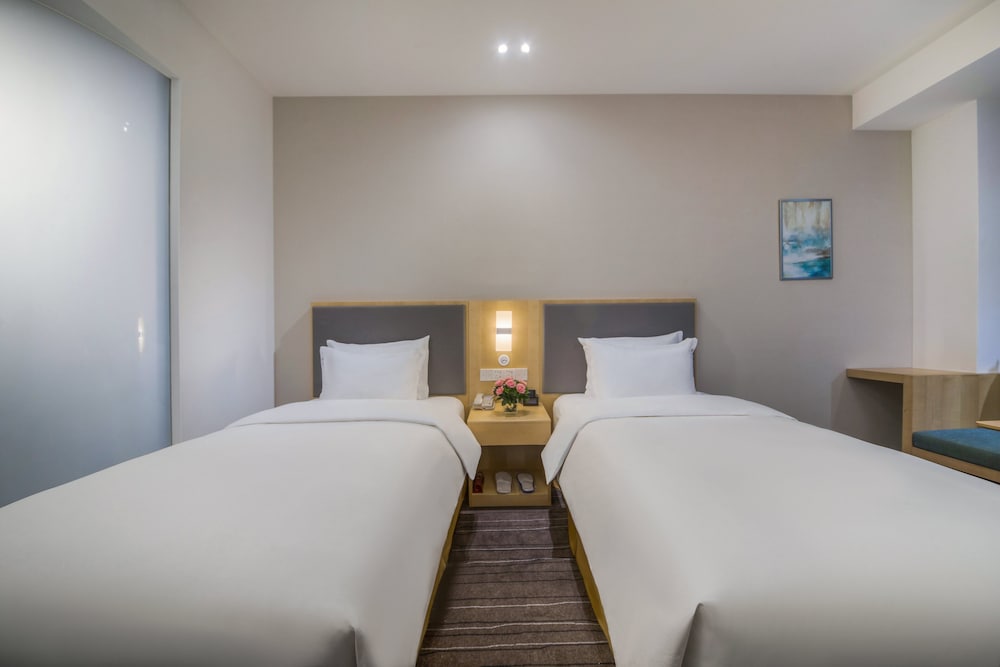 holiday inn express yantai yeda an ihg hotel