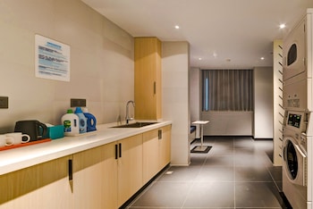 holiday inn express shijiazhuang high tech zone