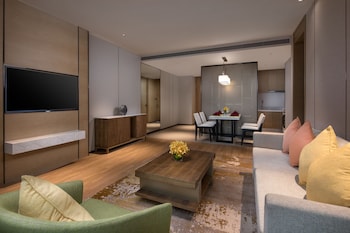 Holiday Inn Nanjing Harbour, An Ihg Hotel,Jiangsu>>Nanjing,4 star