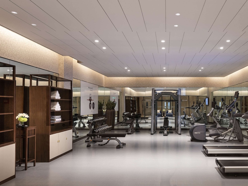 novotel qingdao new hope hotel