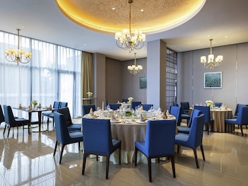 novotel qingdao new hope hotel