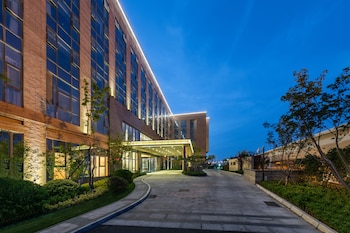 novotel qingdao new hope hotel