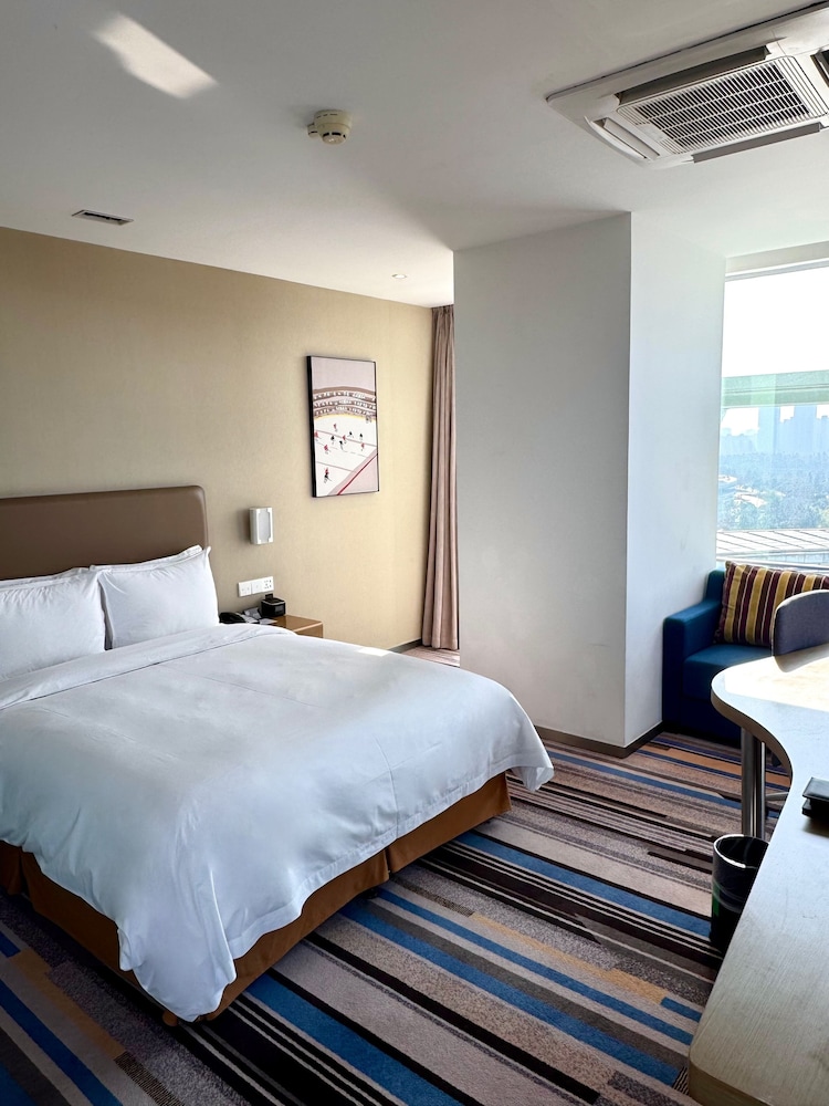 holiday inn express suzhou industrial park an ihg hotel