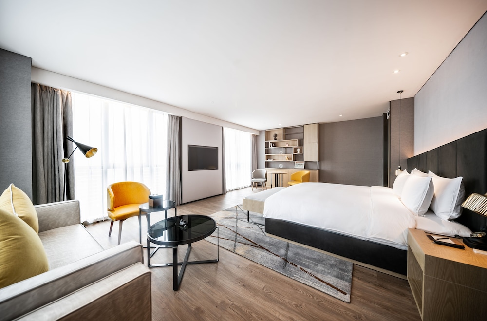 chengdu high tech zone tongpai hotel