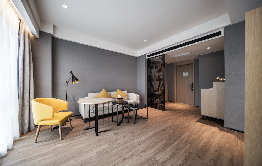 chengdu high tech zone tongpai hotel