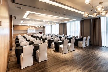 chengdu high tech zone tongpai hotel