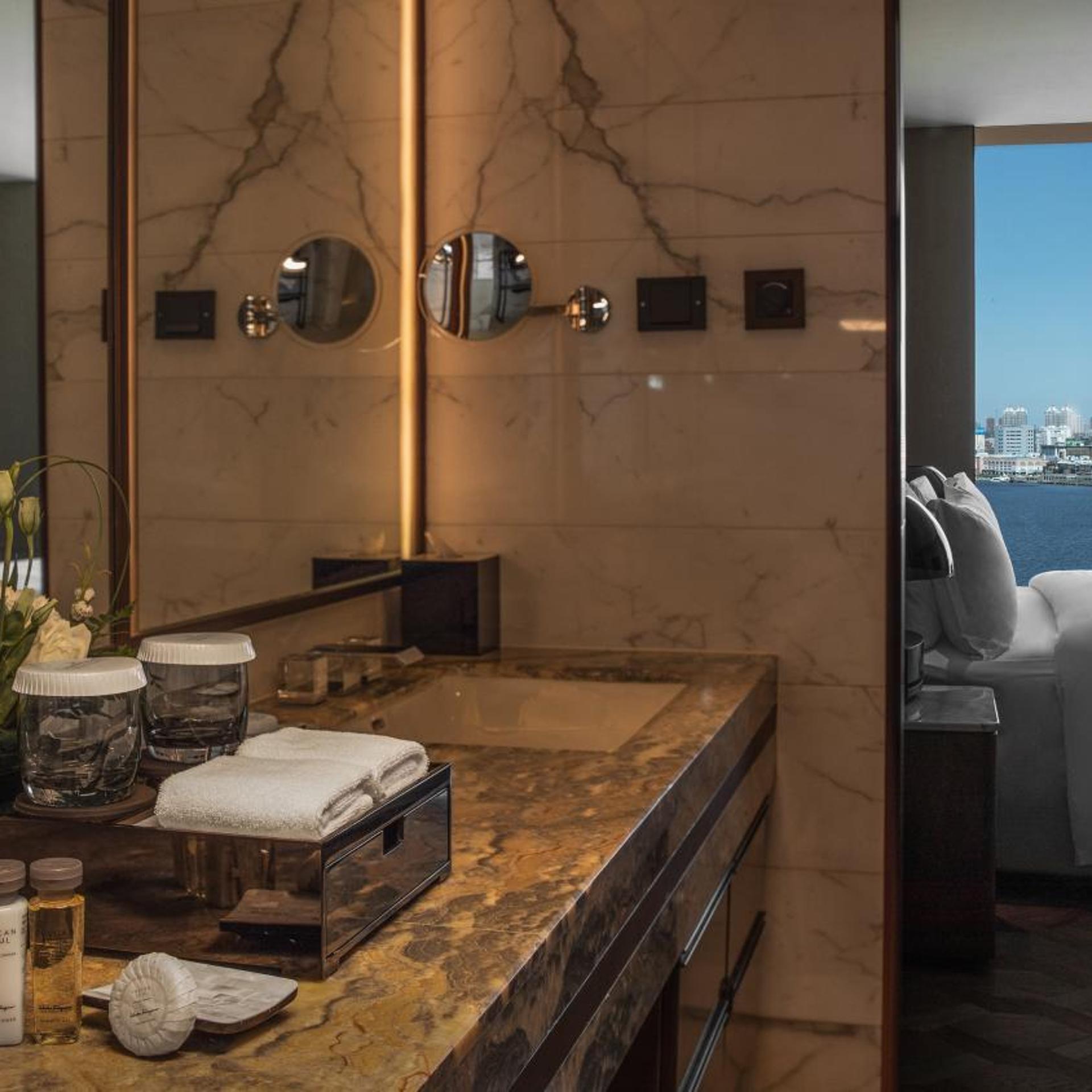 intercontinental tianjin yujiapu hotel and residences an ihg hotel