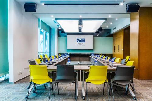 holiday inn express mianyang high tech zone an ihg hotel