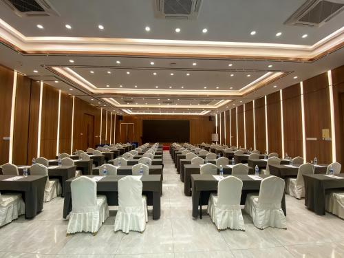 holiday inn express hefei shushan an ihg hotel