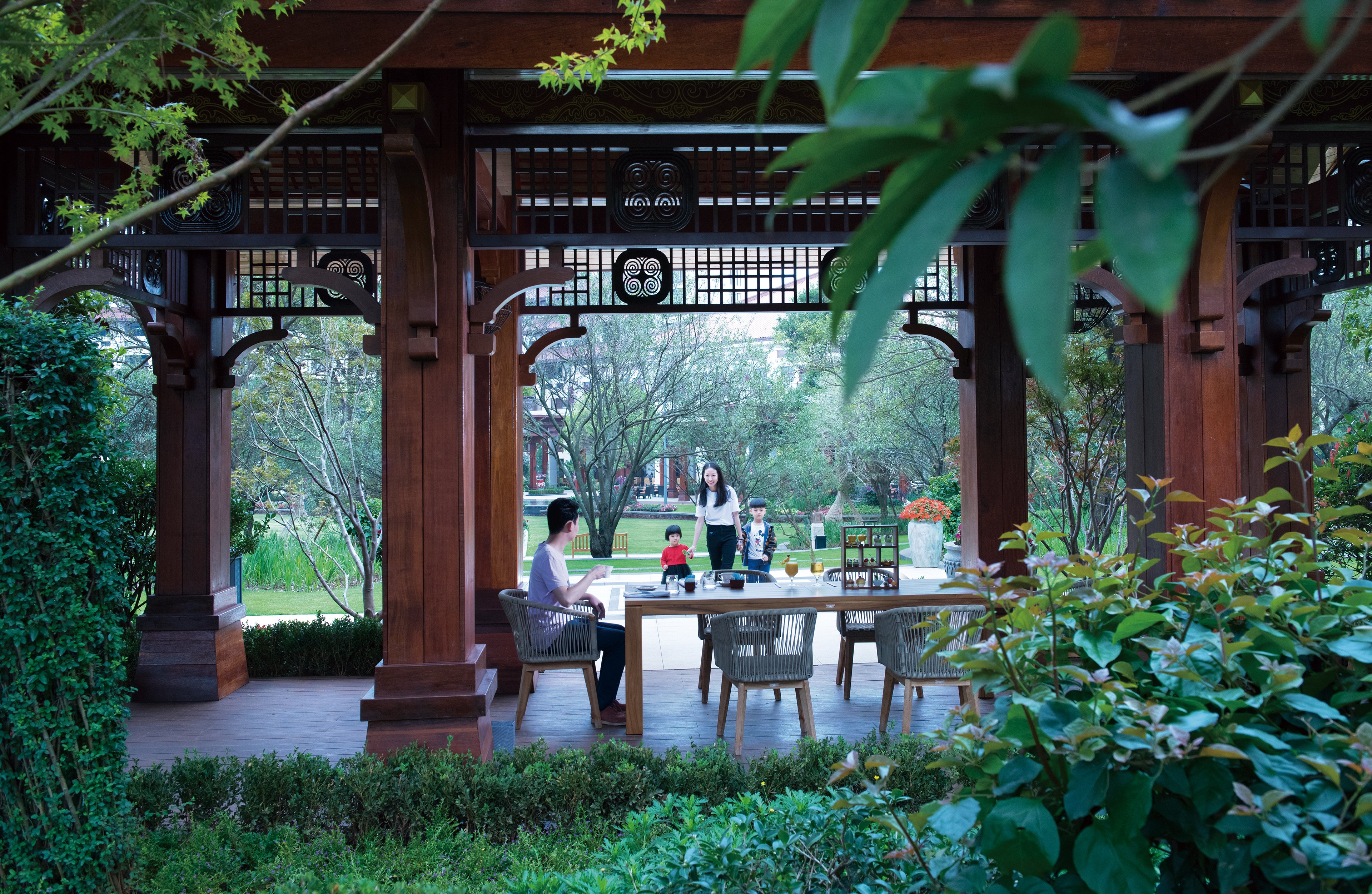 crowne plaza kunming ancient dian town an ihg hotel