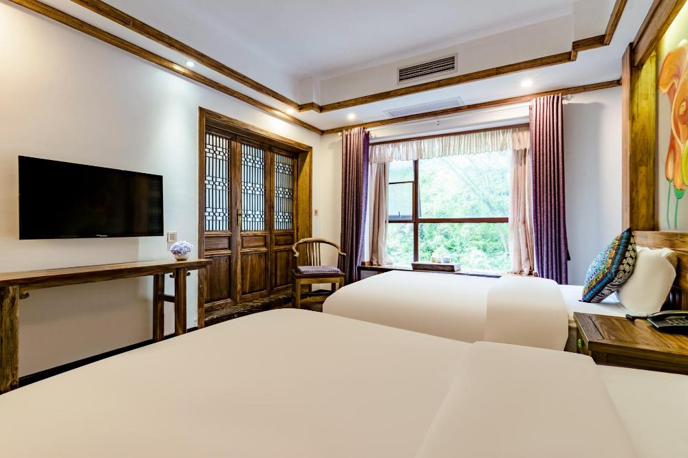 yicheng yijia inn