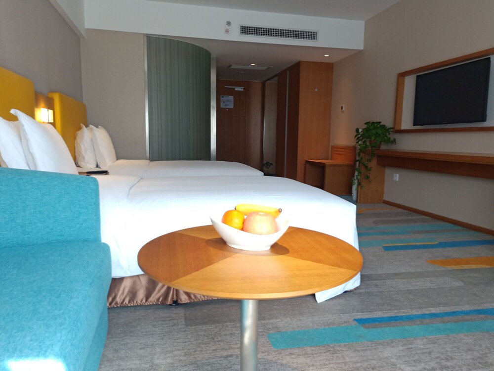 holiday inn express xian qujiang south an ihg hotel
