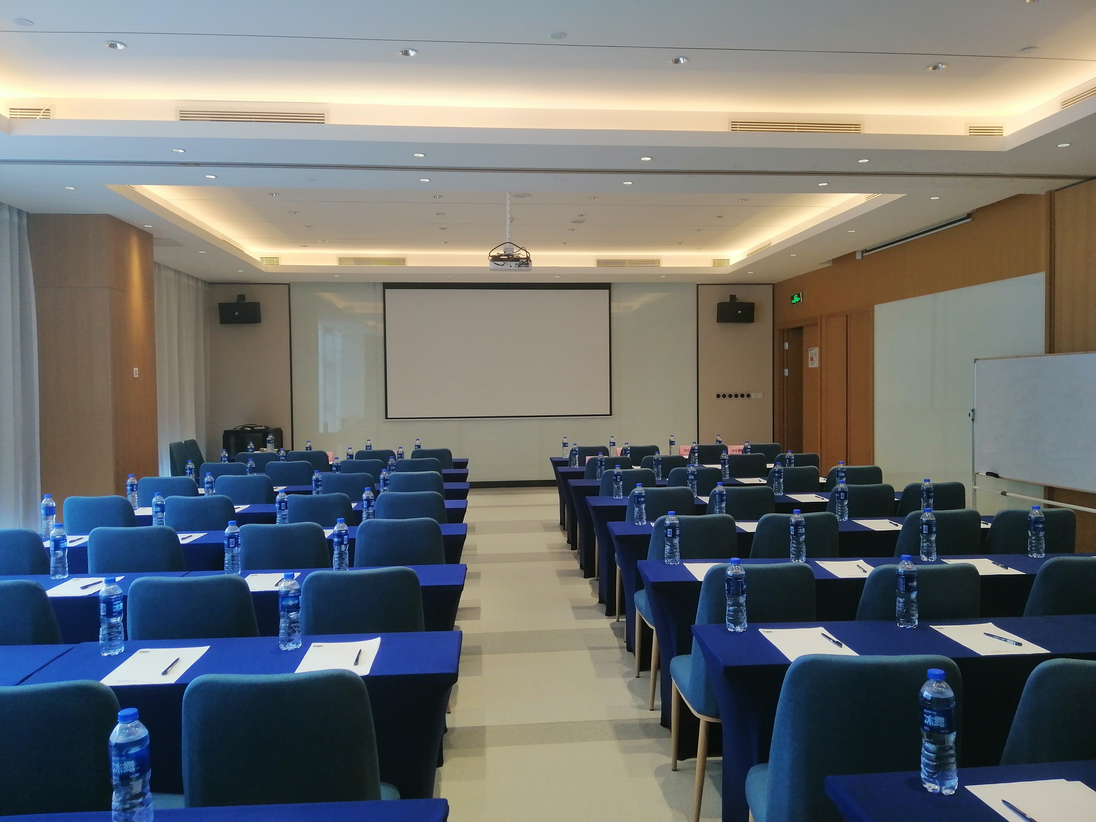 holiday inn express xian qujiang south an ihg hotel