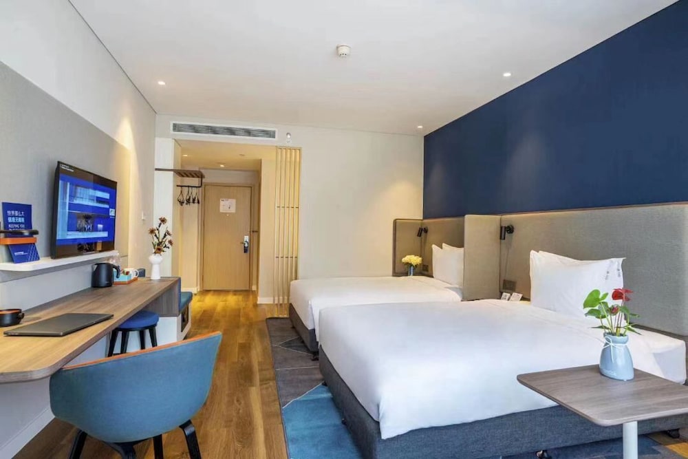 holiday inn express wuhan optical valley an ihg hotel