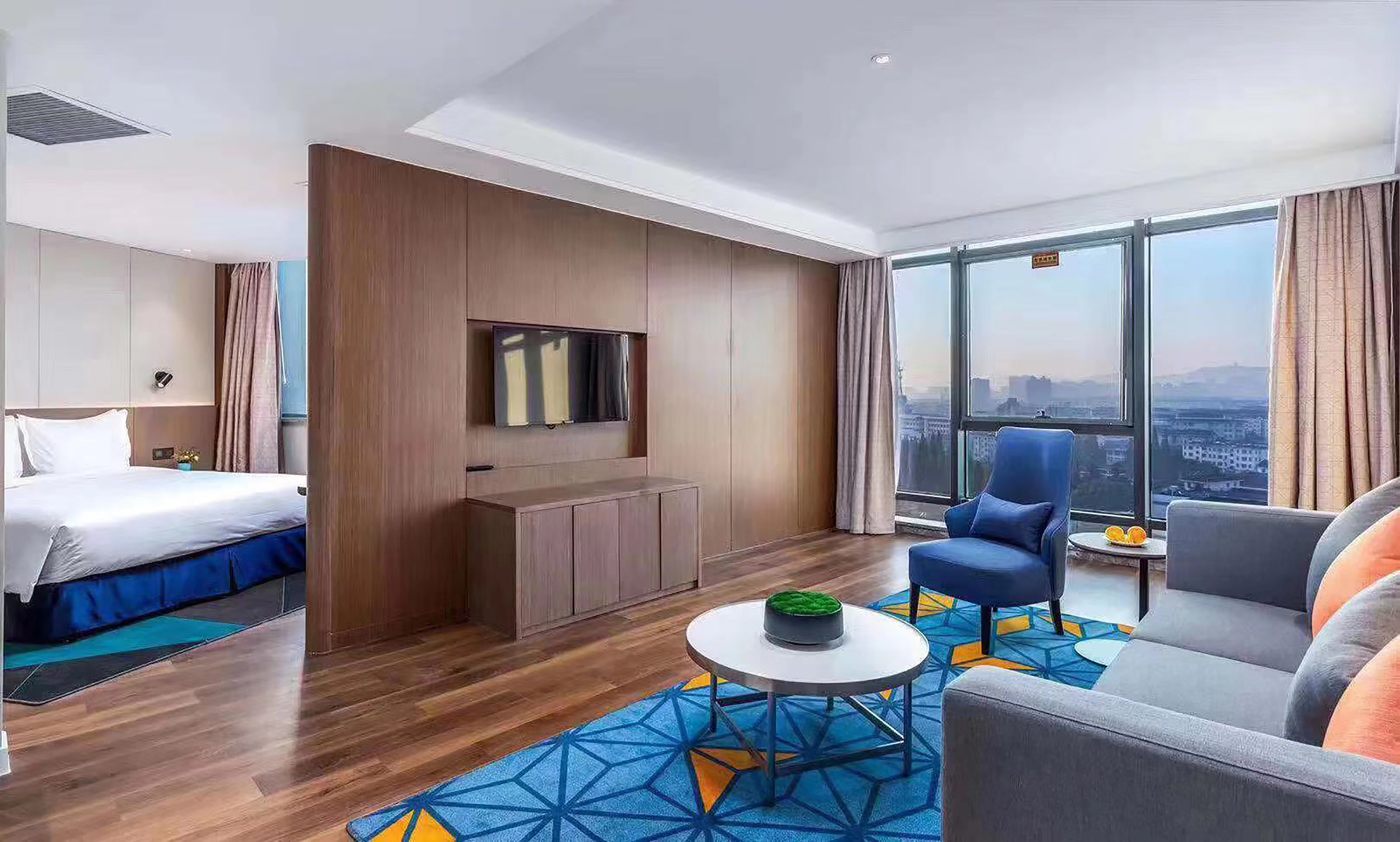 holiday inn express wuhan optical valley an ihg hotel