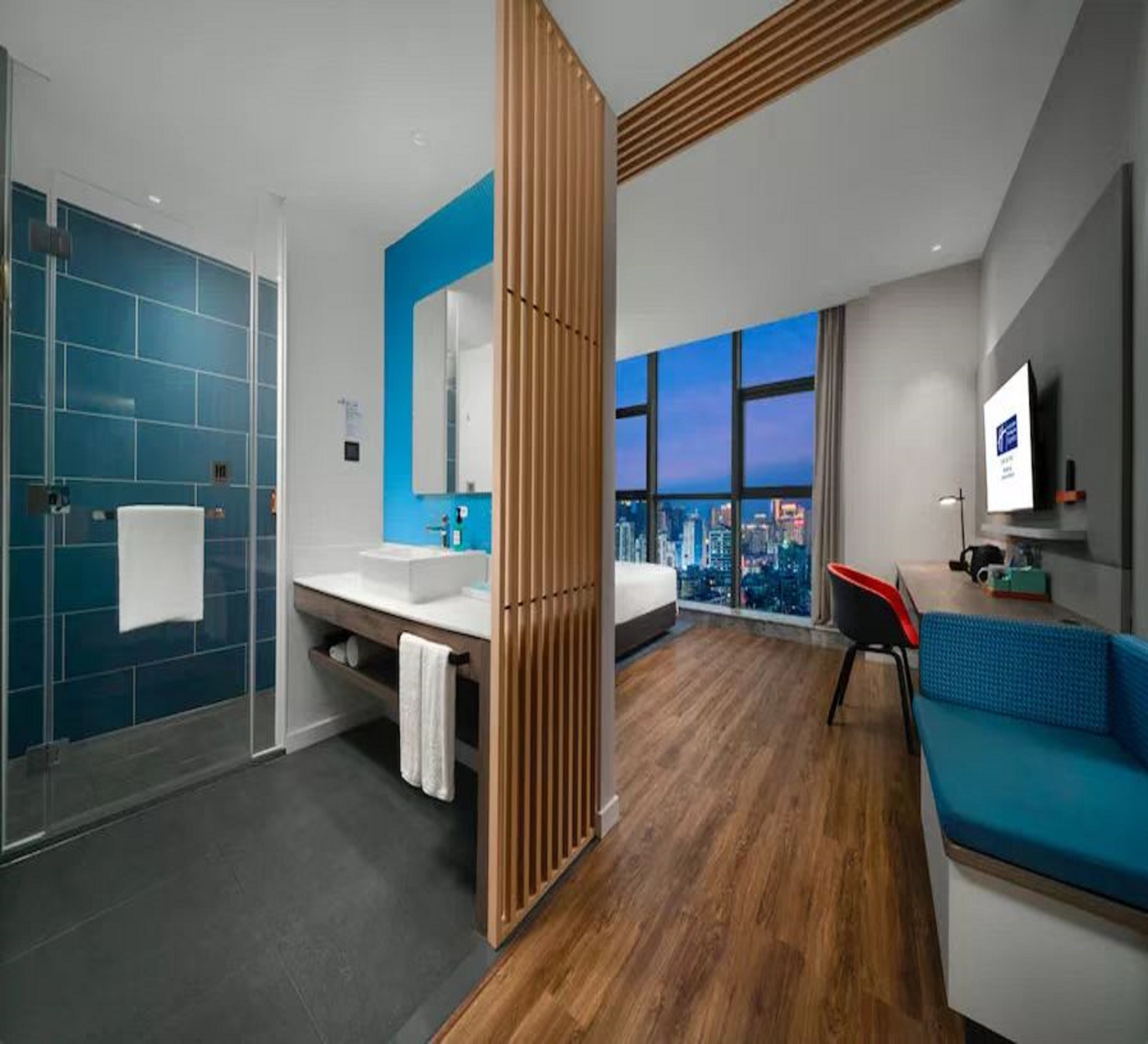 holiday inn express wuhan optical valley an ihg hotel