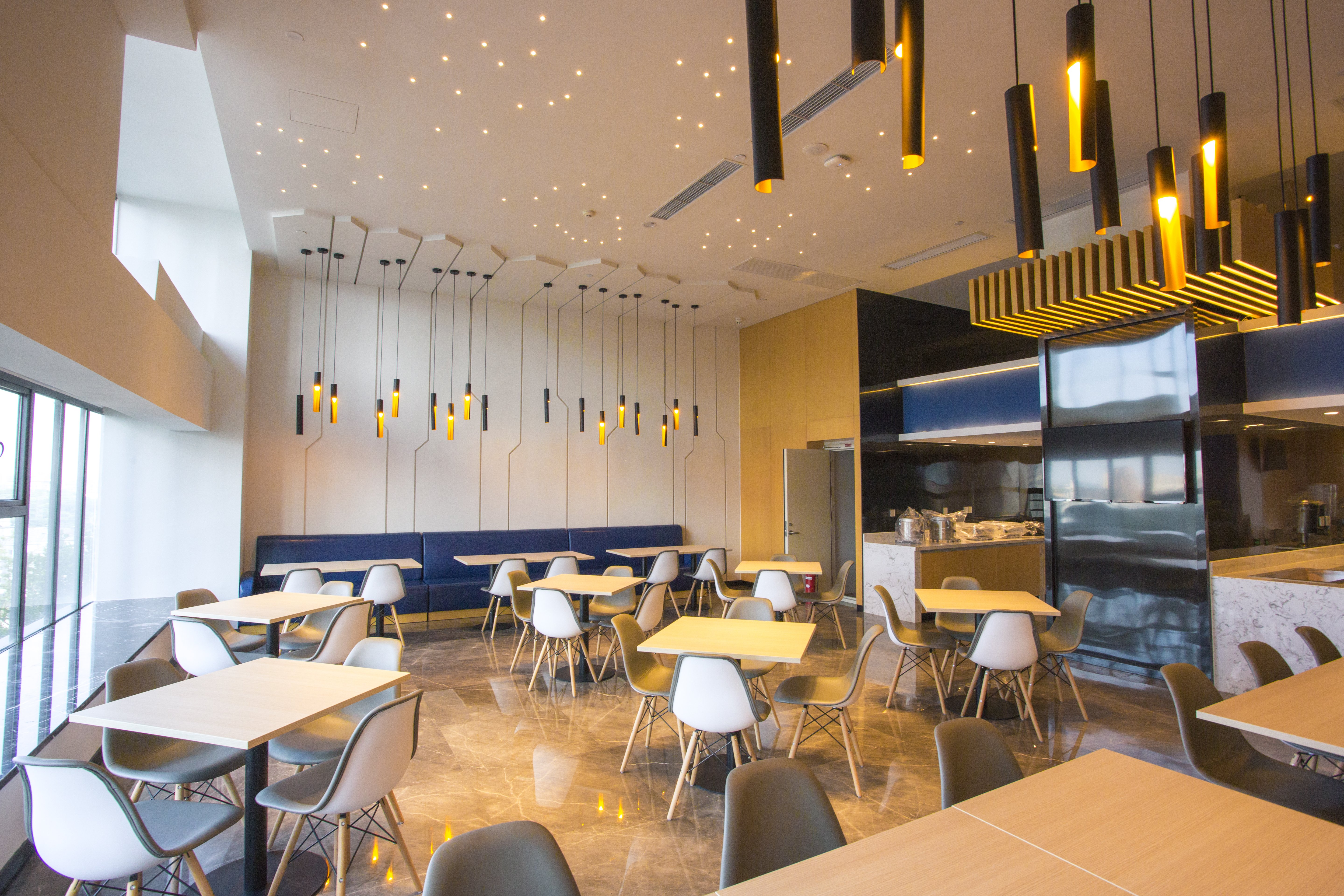 holiday inn express wuhan optical valley an ihg hotel