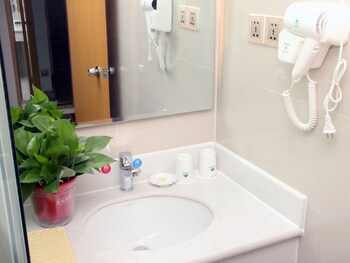 greentree inn binzhou wudi ginza square express hotel