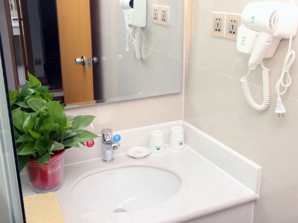 greentree inn binzhou wudi ginza square express hotel