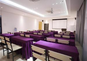 city comfort inn zhanjiang chikan overpass