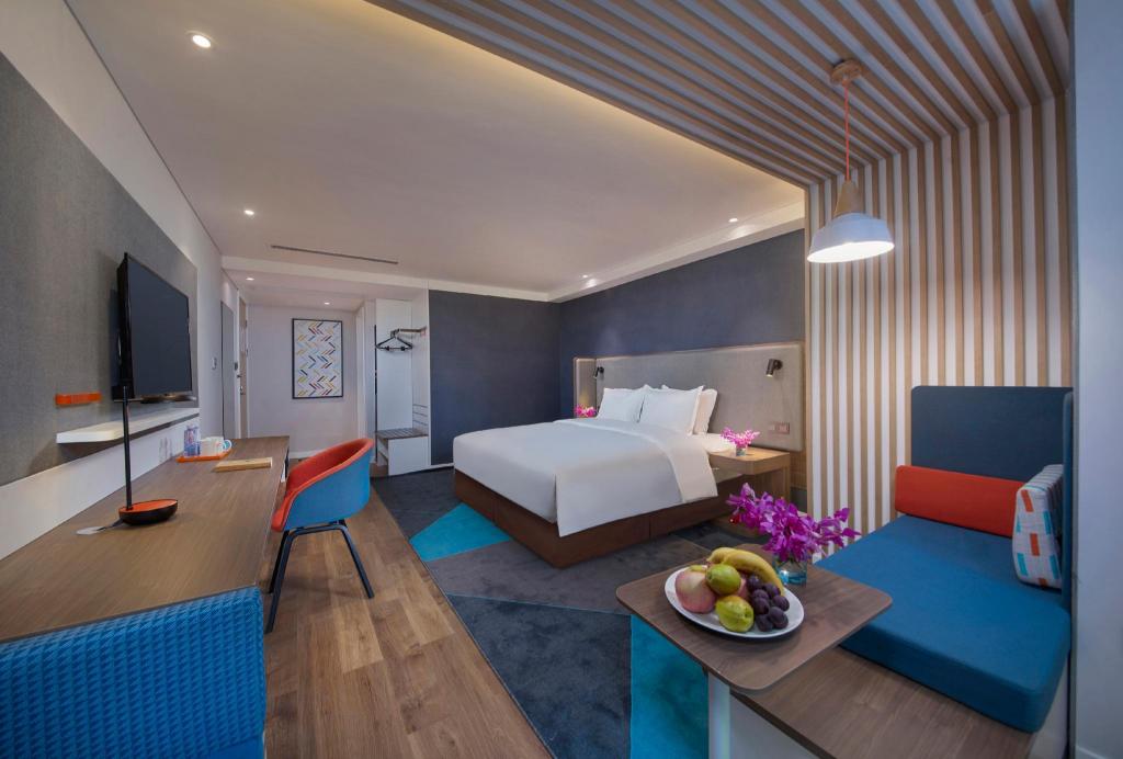 holiday inn express shanghai jinshan an ihg hotel
