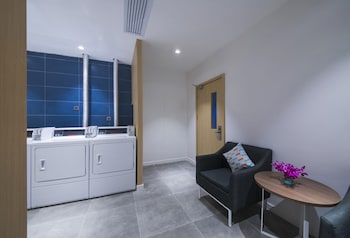 holiday inn express shanghai jinshan an ihg hotel