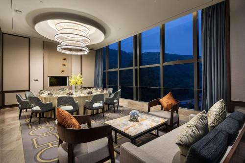 holiday inn shaoguan downtown an ihg hotel