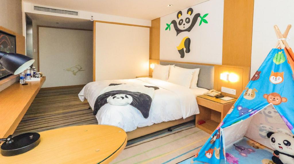 holiday inn express yaan city center an ihg hotel