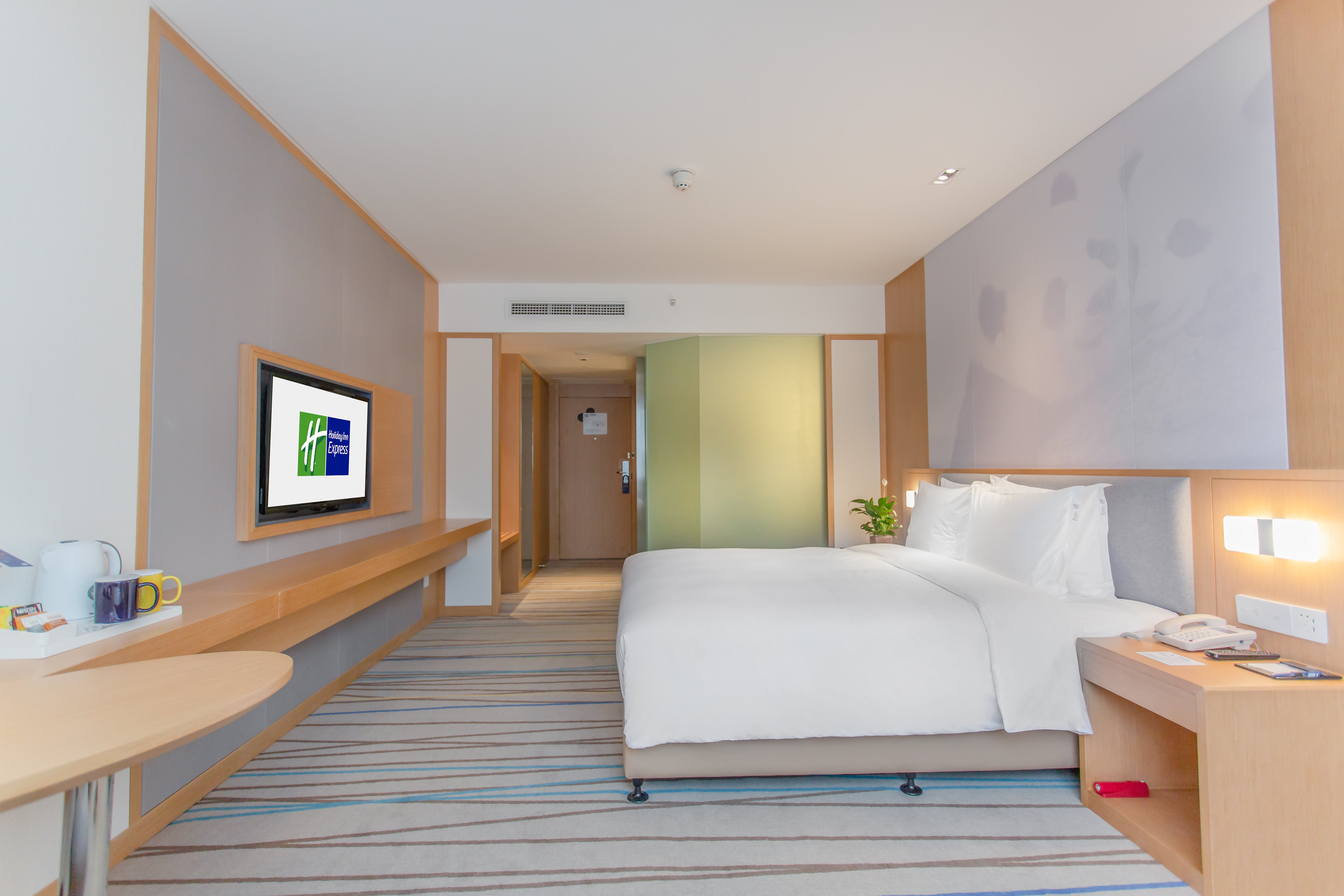 holiday inn express yaan city center an ihg hotel