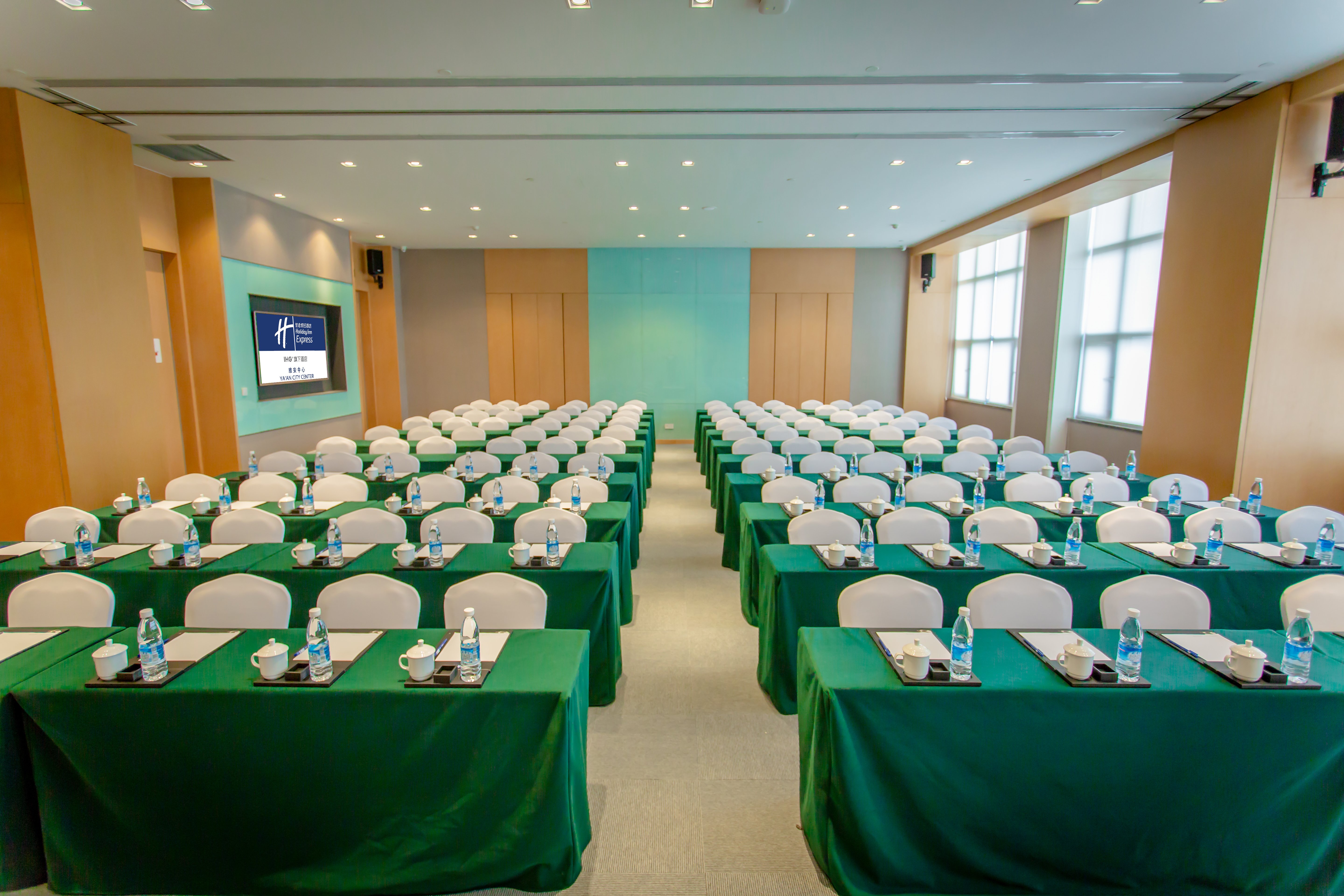holiday inn express yaan city center an ihg hotel
