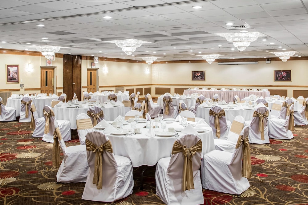 holiday inn chicago mall area mdw arpt s