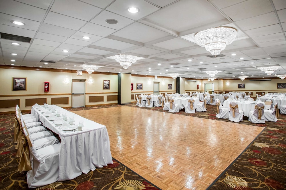 holiday inn chicago mall area mdw arpt s