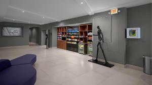 holiday inn chicago mall area mdw arpt s
