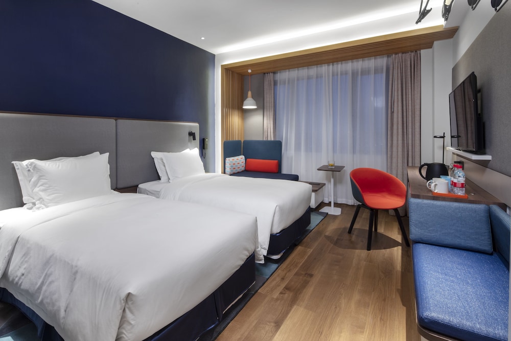 holiday inn express suzhou zhouzhuang ancient town an ihg hotel