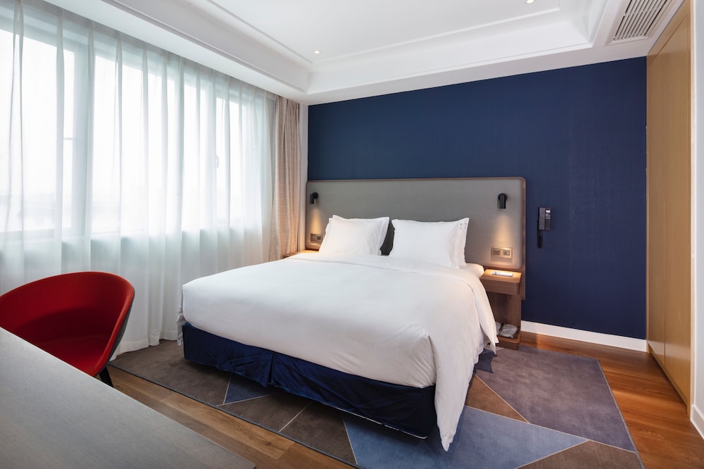 holiday inn express suzhou zhouzhuang ancient town an ihg hotel
