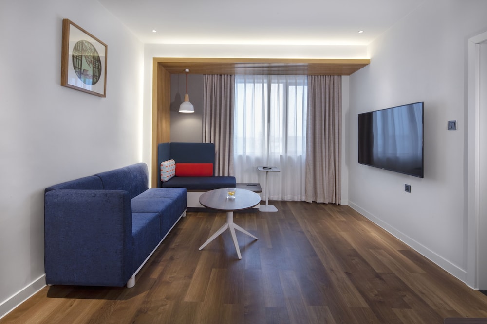 holiday inn express suzhou zhouzhuang ancient town an ihg hotel