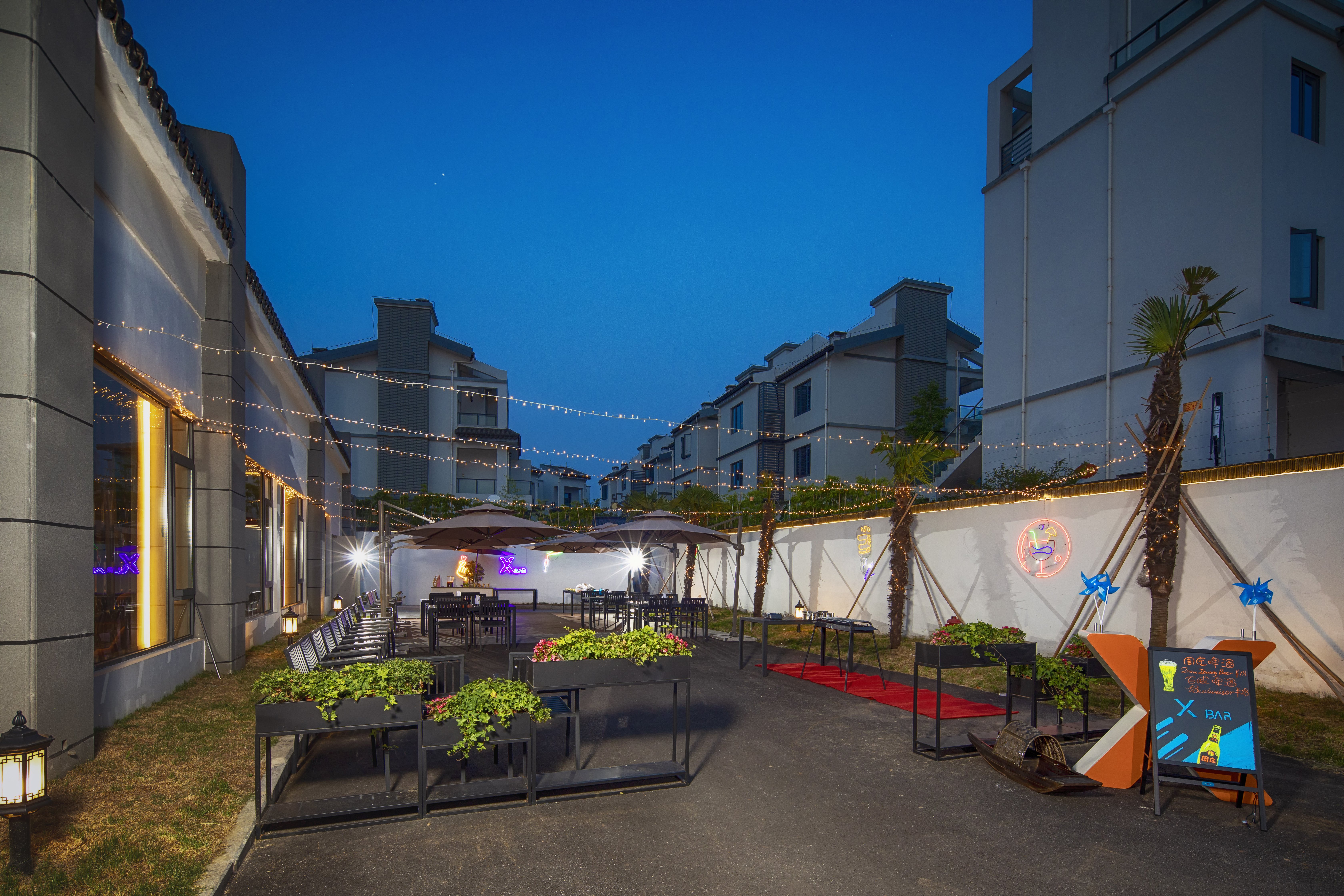 holiday inn express suzhou zhouzhuang ancient town an ihg hotel