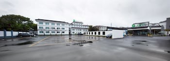 holiday inn express suzhou zhouzhuang ancient town an ihg hotel