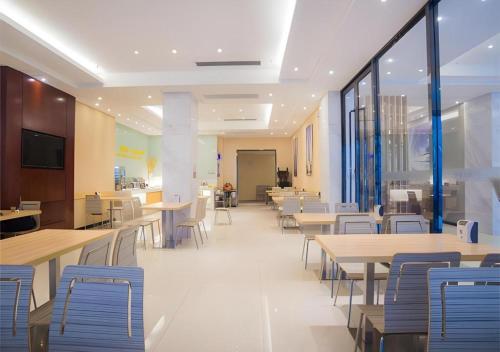 city comfort inn liuzhou railway station