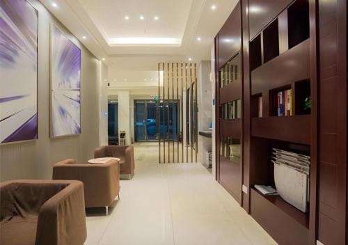 city comfort inn liuzhou railway station