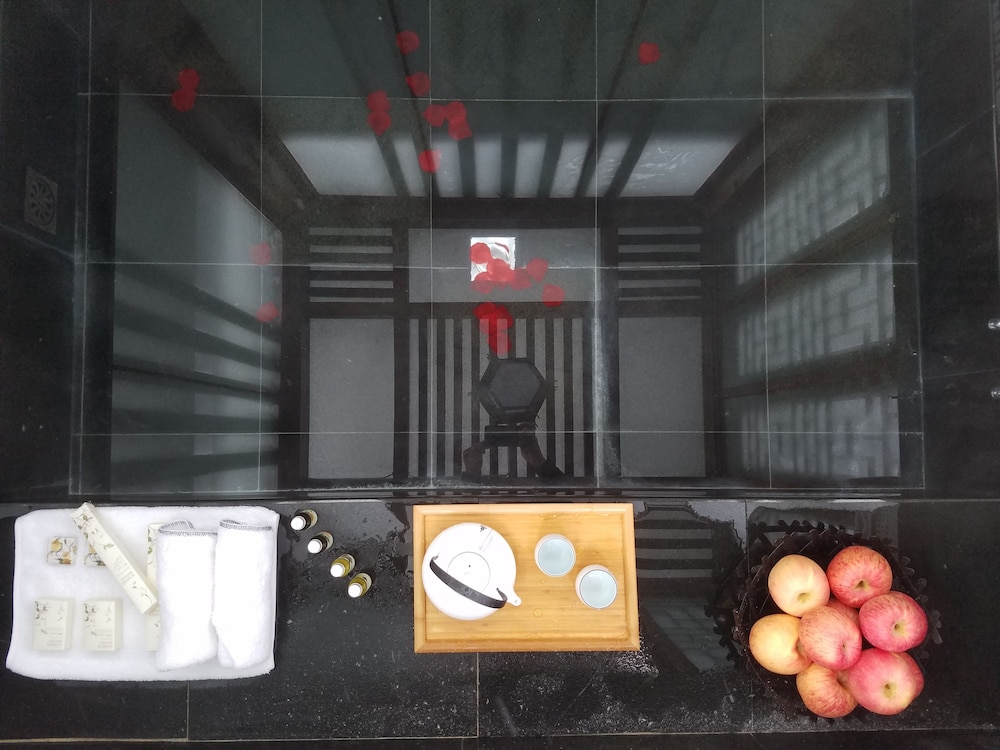 the brigh eco hotel yantai