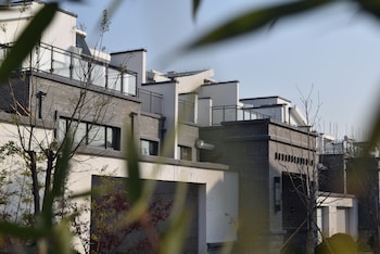 the brigh eco hotel yantai