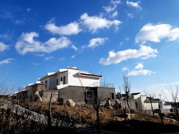 the brigh eco hotel yantai