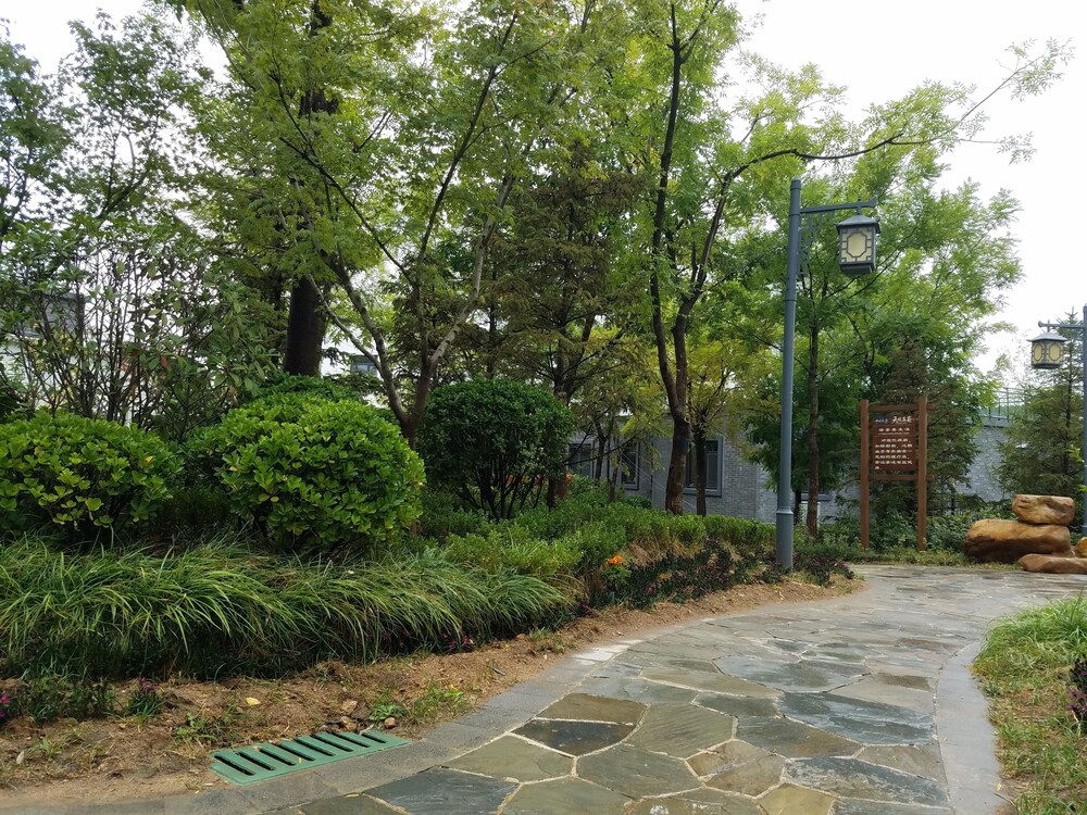 the brigh eco hotel yantai