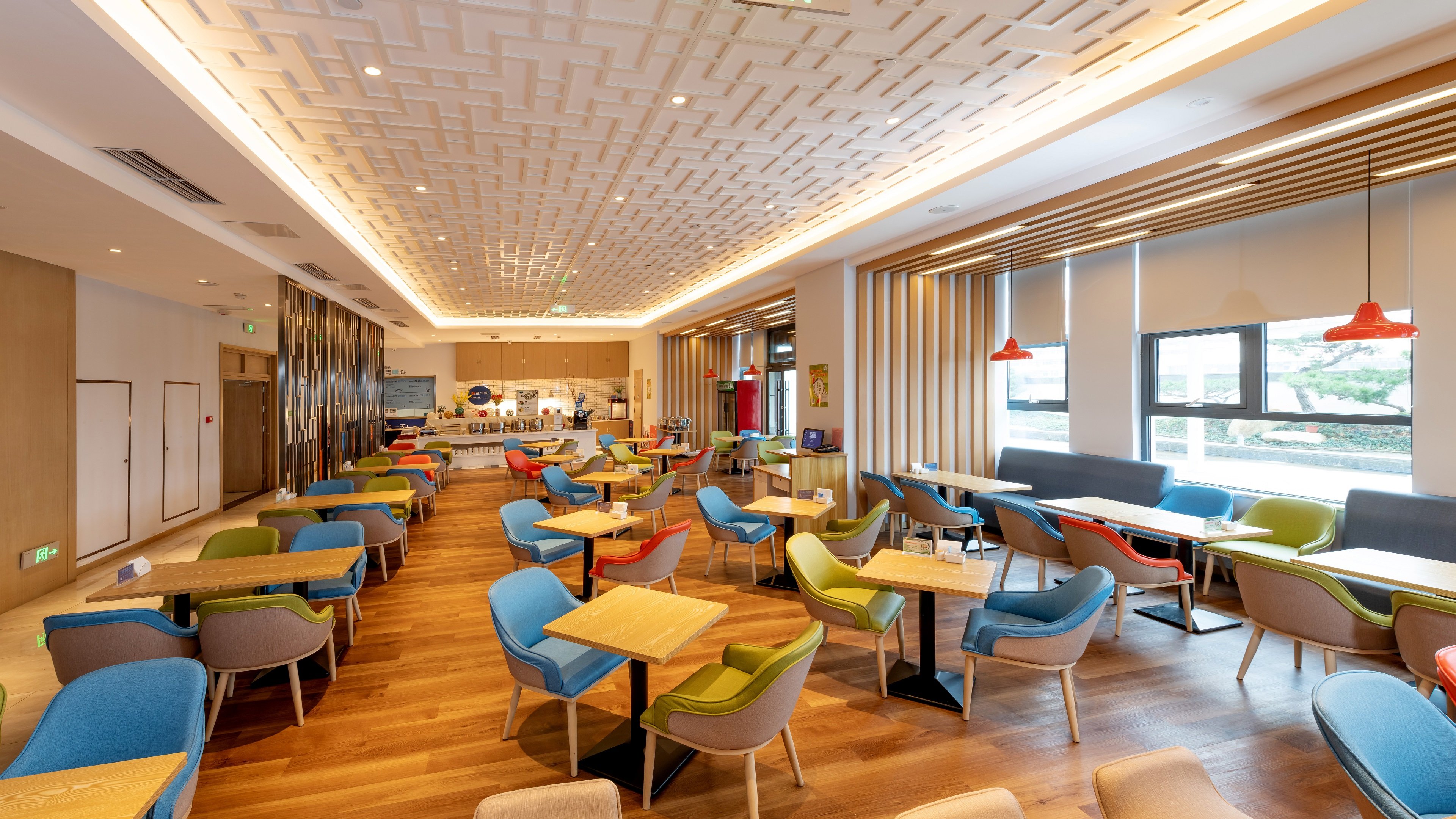 holiday inn express linyi riverside an ihg hotel