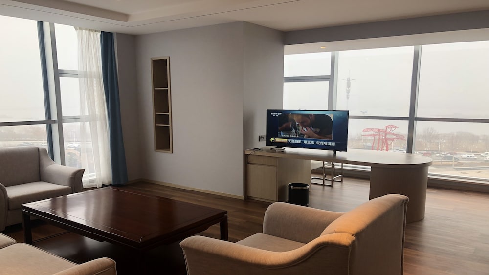 holiday inn express linyi riverside an ihg hotel