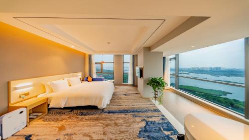 holiday inn express linyi riverside an ihg hotel
